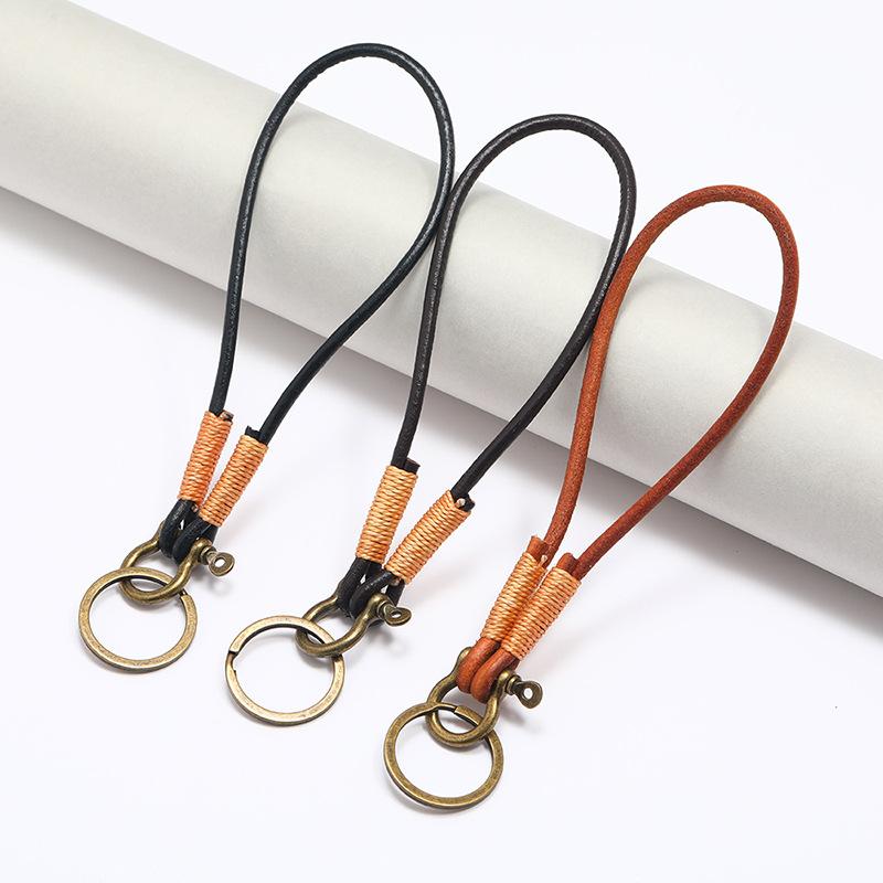 New Arrivals Retro Handmade Cowhide Rope Car Keychain Horseshoe Buckle Bag Small Pendant Key Chains Fashion Best Friend Gift