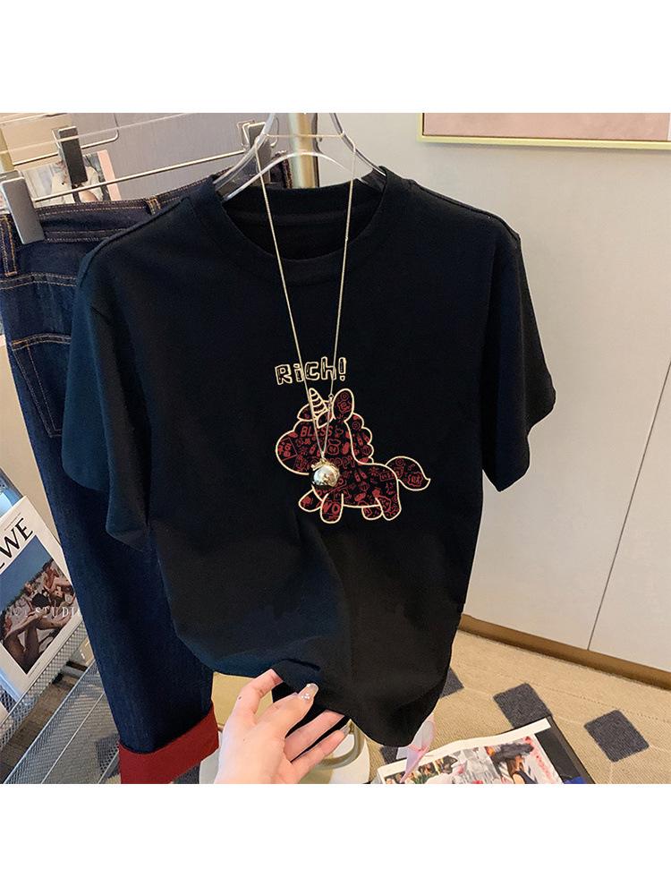 Women's Red Year of the Horse Print Brushed Cotton Short Sleeve T-shirt - Loose Fit, Versatile Trendy Style