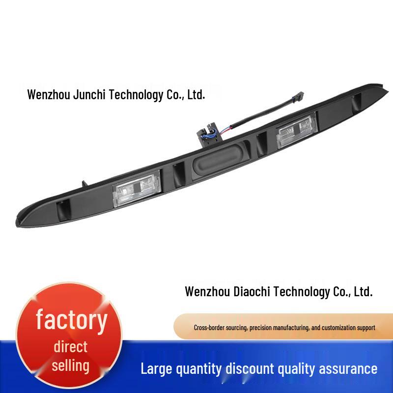 BMW E46 sedana bagāžas nodalījuma vāka