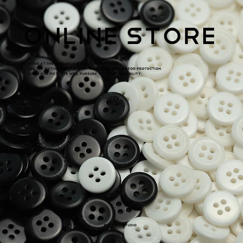 5Pcs 5Pcs Four-Eye Buttons Black And White Resin Buttons Knitted Cardigan Jewelry Decorative Buttons Long-Sleeved Top Shirt Buttons