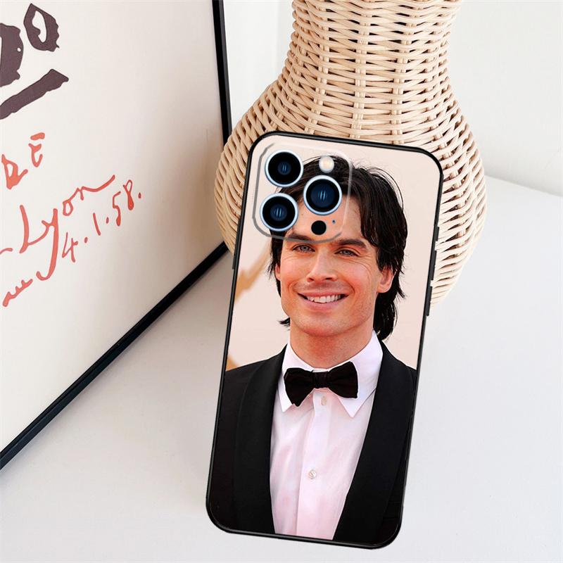 

Чехол для телефона Damon Salvatore Дневники вампира Для iPhone 17 Pro Max 14 13 12 11 15 16 Pro Max mini 15 16 Plus 16e Задняя крышка iPhone 13 mini