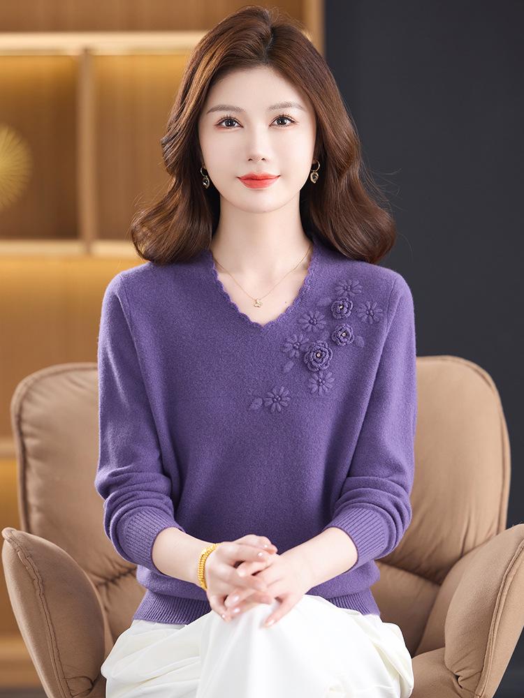 Women's V-neck Pure Wool Autumn/Winter Red Sweater 2025 - Loose Knit Base Layer Top