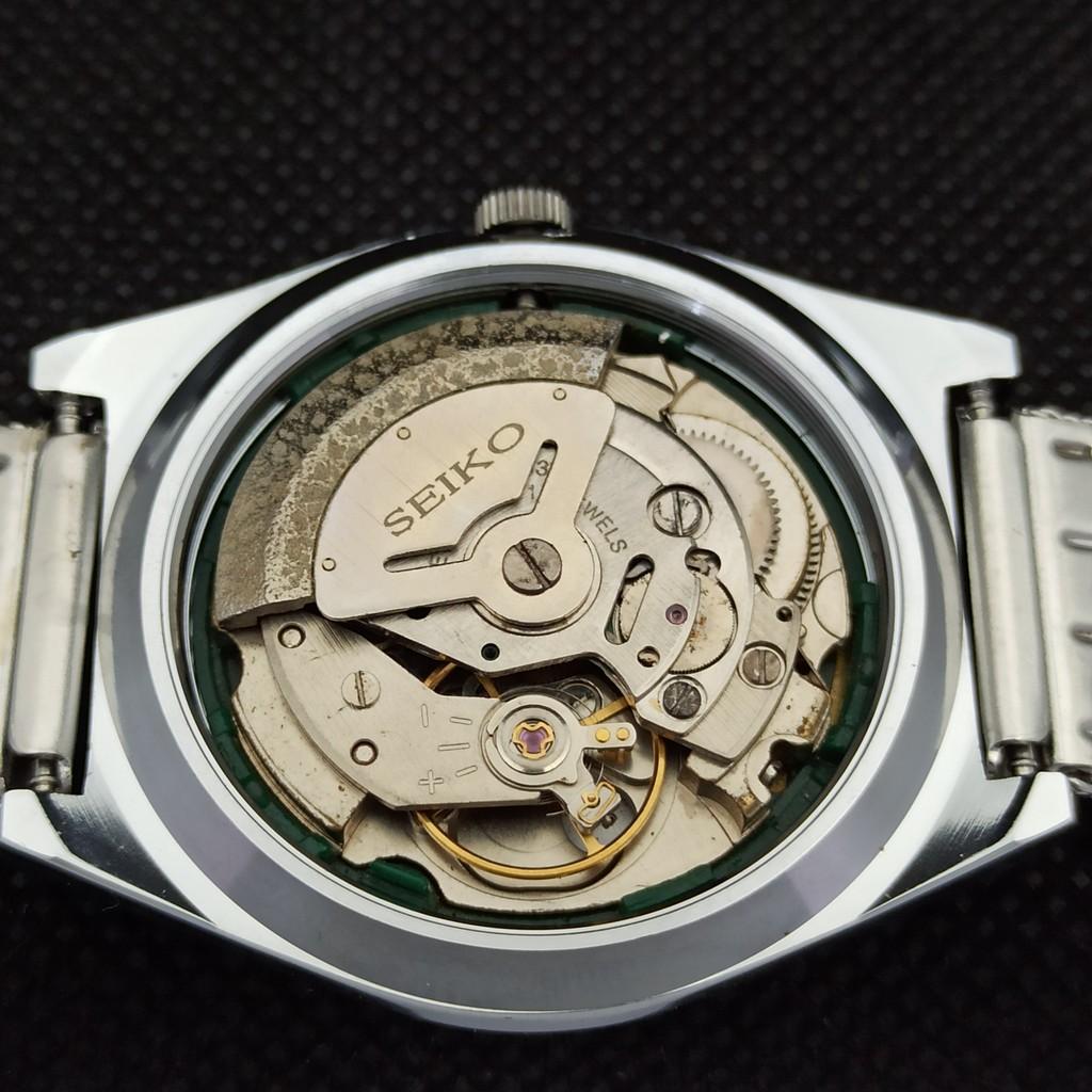 REFURBISHED VINTAGE SEIKO 5 AUTOMATIC JAPAN MENS DAY/DATE WATCH 533c-a279955-2