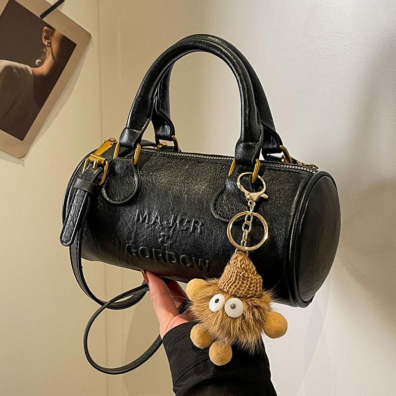 

Popular bags, high-end new autumn and winter versatile messenger bags, women s portable cylindrical bags чёрный