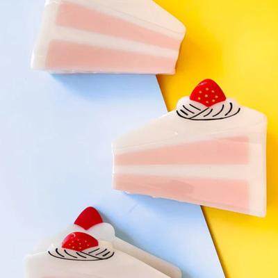 Jenny Lemons Cake Hair Claw/Clip