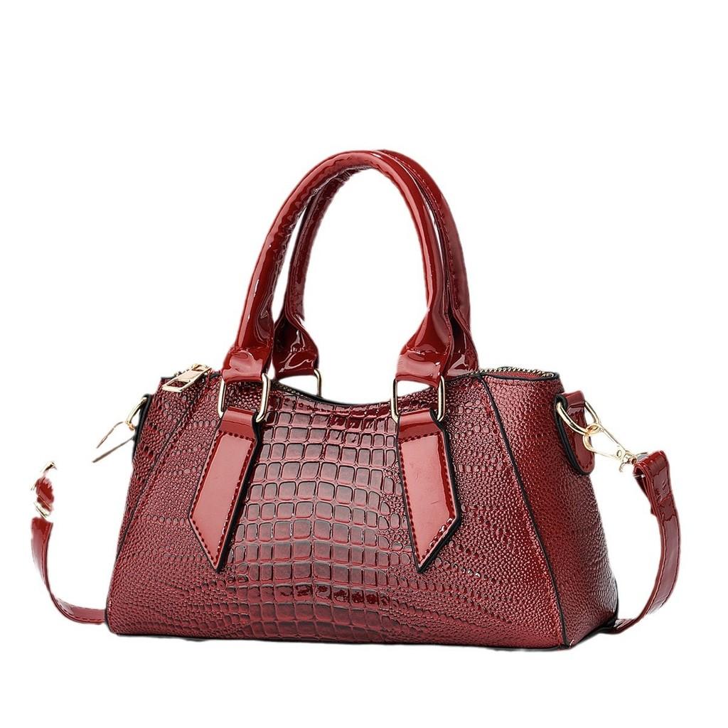Fashionable Crocodile Textured Pillow Bag Chic Simple Handheld Shoulder Tote