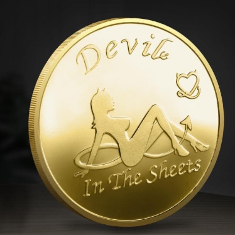 1PC Golden Angel Girl 7 Commemorative Medal Painted Emblem Relief Commemorative Medal Commemorative Coin