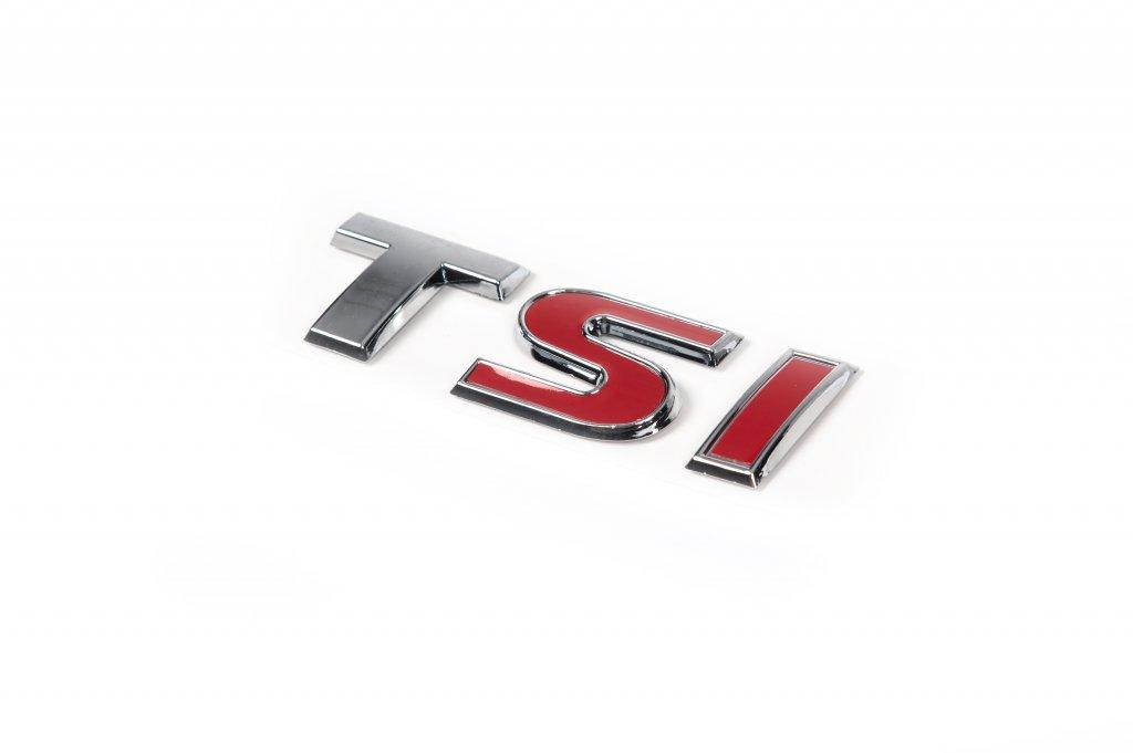 

Надпись TSI (косой шрифт) T - хром, SI - красная для Volkswagen Golf 7/E-Golf