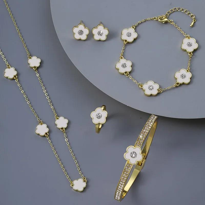 4Pcs High Quality Five Leaf Flower Botanical Jewelry Set Bracelet Necklace Earrings Bnagles Classic for Women Jewelry Clover