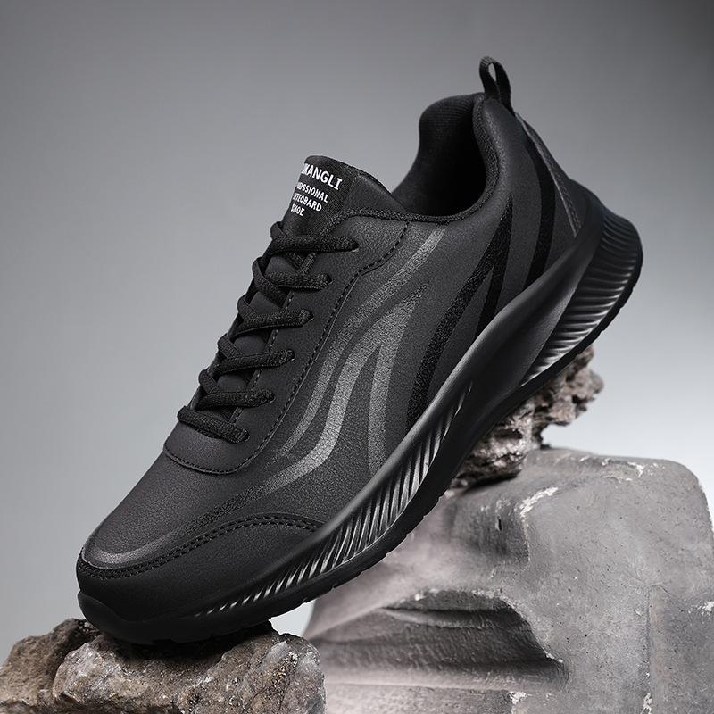Spring and Autumn Men's Shoes Sneakers Black Leather Surface Waterproof Lightweight Travel Running Shoes Large Size Soft Sole Casual Shoes Men