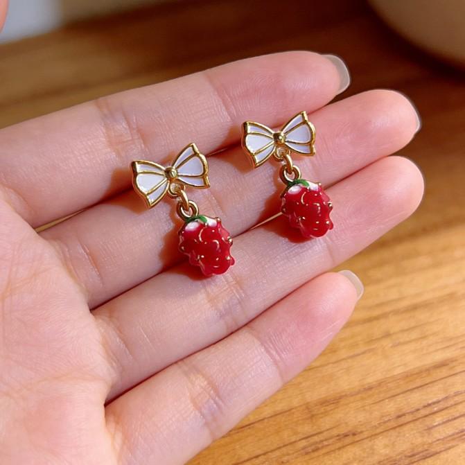 A Must for Sweet Girls! Cranberry Bow Stud Earrings. Sweet Girl Style with A Touch of Hedgehog Vitality. More