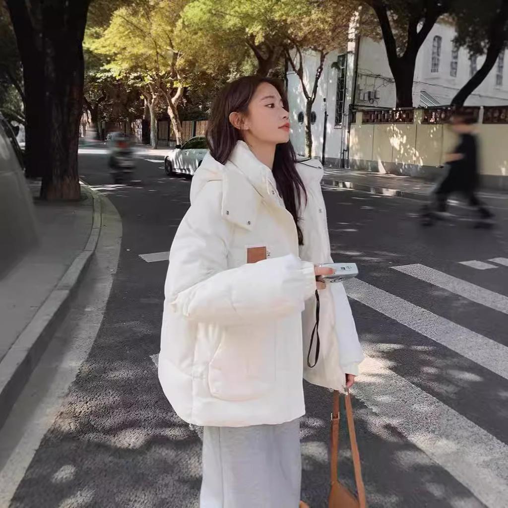 2024 new cotton-padded clothes women's new bread clothes short cotton-padded clothes autumn and winter coats thickened hooded cotton-padded