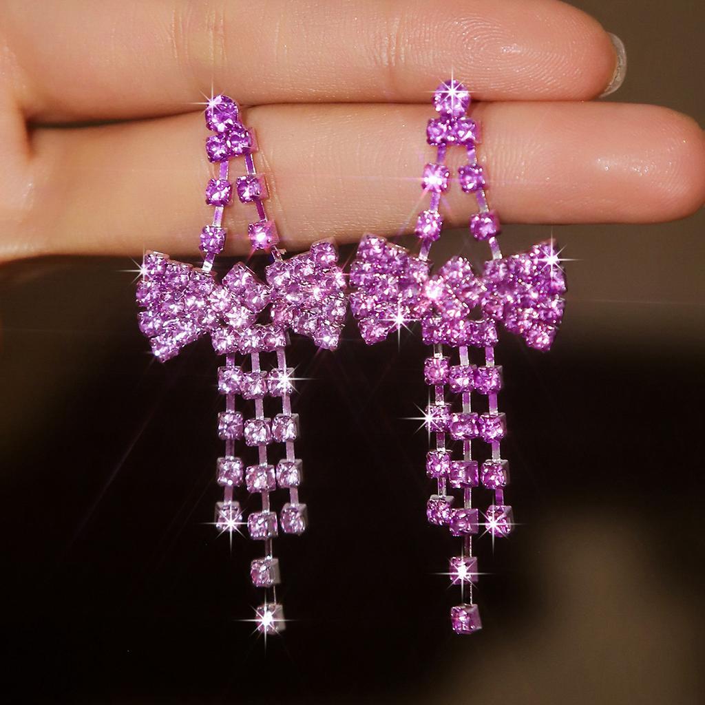 Zirkon Diamantbesetzte Liebes-Schmetterling Fransenohrringe Übertriebene Lange Steckerohrringe, Ohrringe, Nischen-Leicht-Luxus-Ohrringe.