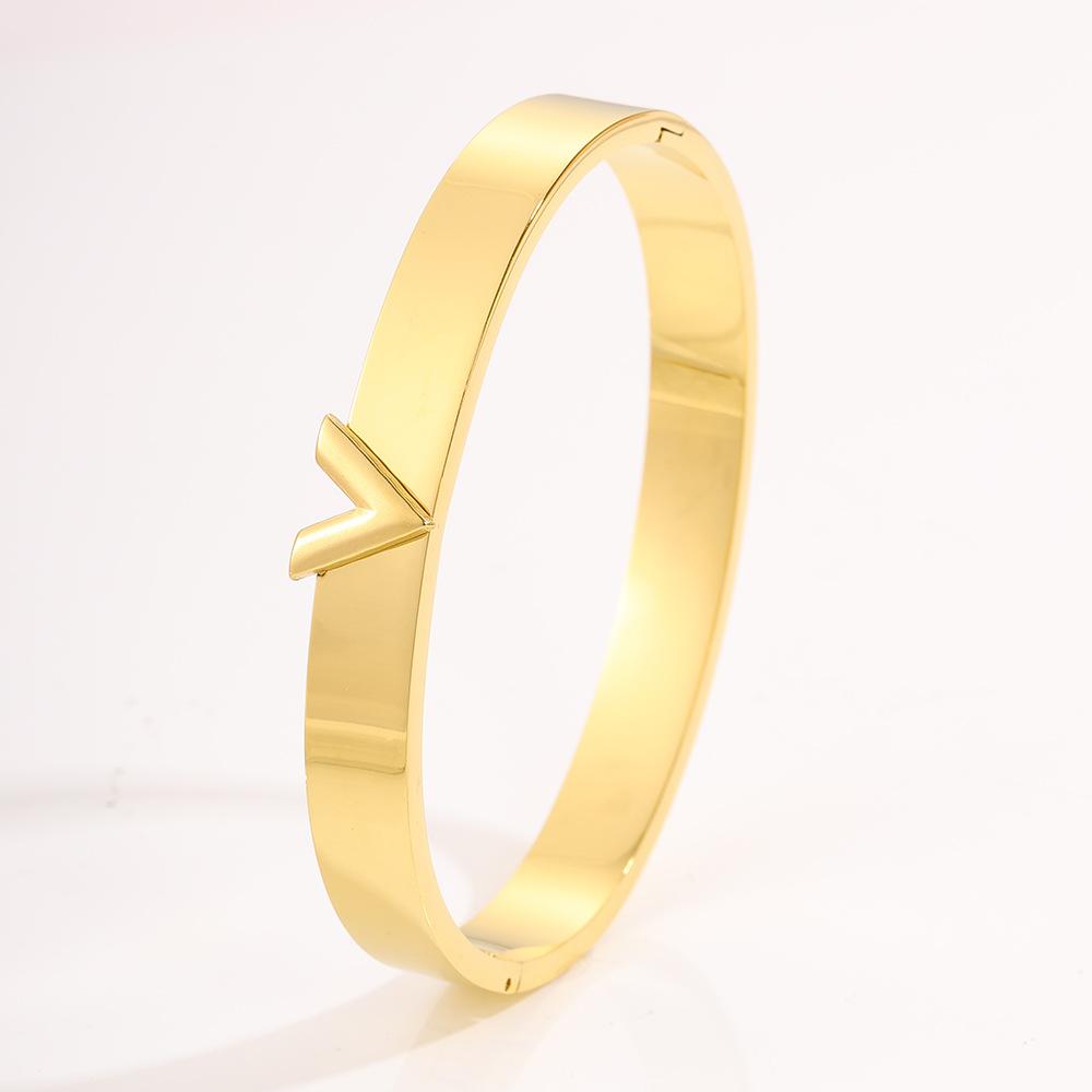 Titanium Steel Non-fading Women's Light Luxury Personalized Design Gold Fashion Trend Jingle