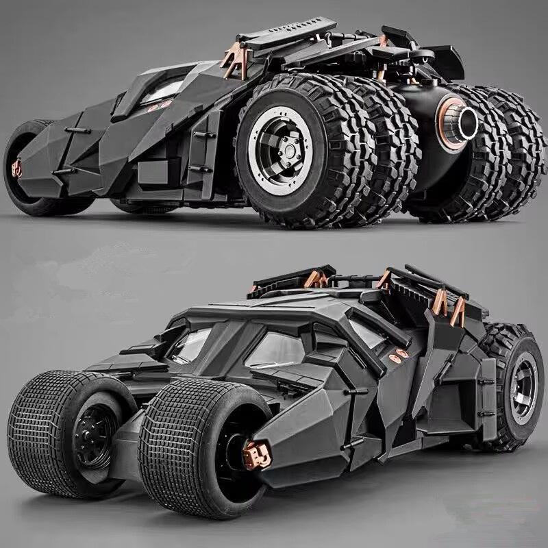 1/24 Classic Movie Car 2008 Batmobile Alloy Concept Bat Sports Car Model Diecasts Metal Race Car Model Sound Light Kids Toy Gift
