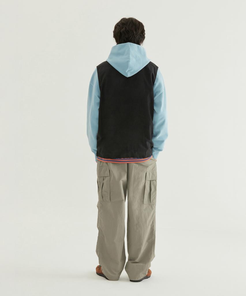 COVERNAT Nylon Track Vest Black