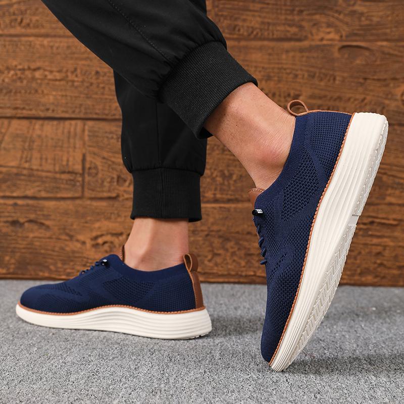 New Men's Classic Walking Shoes Summer Knitted Mesh Breathable Flat Shoes Lightweight Soft Sole Solid Color Lace Up Casual Shoes