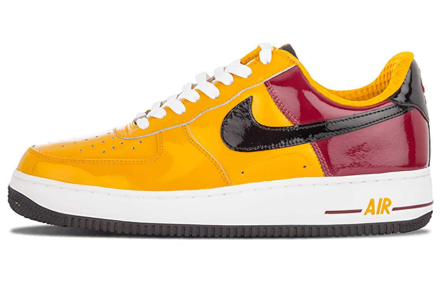 

Nike Air Force 1 Premium Portugal World Cup 309096-701 42.5