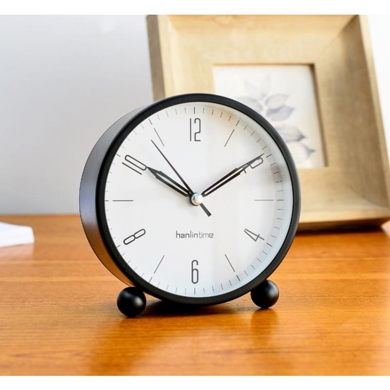 

Маленький будильник Креативный бесшумный Студенческий прикроватный Простые часы Часы Мини Металлический Детский будильник Светящийся