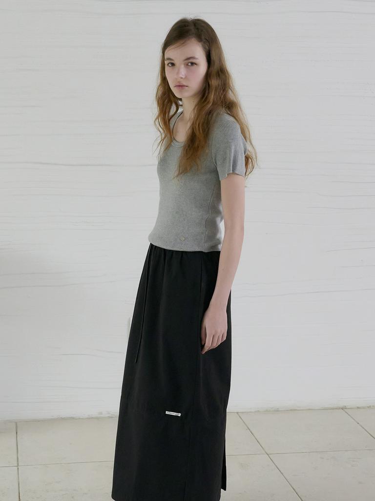 Elssibeui Scoop Neck Rib Knit Top_Gray