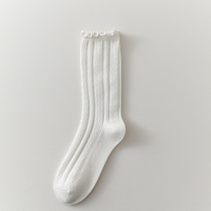 Autumn And Winter Wool Socks Women S Japanese Retro Relief Curled Edge Medium Tube Stacking Socks Lace Cashmere Women S Socks One size белый