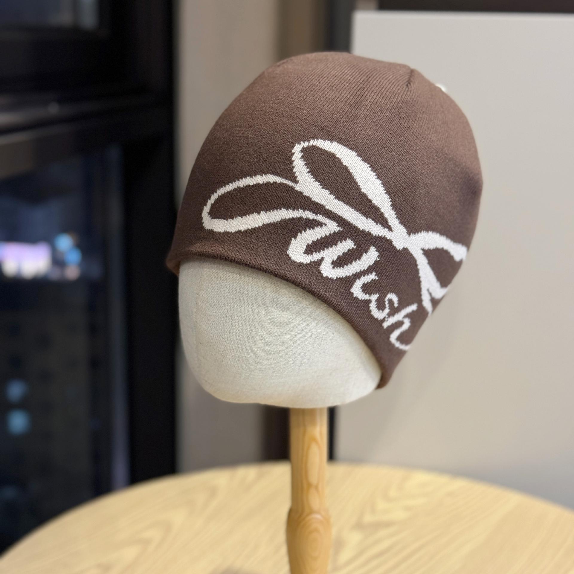 

New Autumn and Winter Korean Style Bow Letter Jacquard Knitted Hat for Men and Women Warm Sweet and Elegant Cold Hat Pullover Hat one size