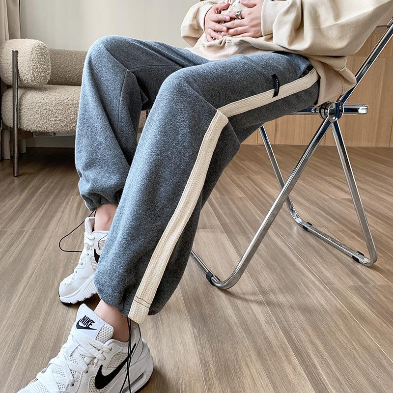 The Real Shot of the New Tied Feet Autumn Clothing Maternity Pants Spring and Autumn Wear Loose Casual Wide-leg Straight Two-wear Pants