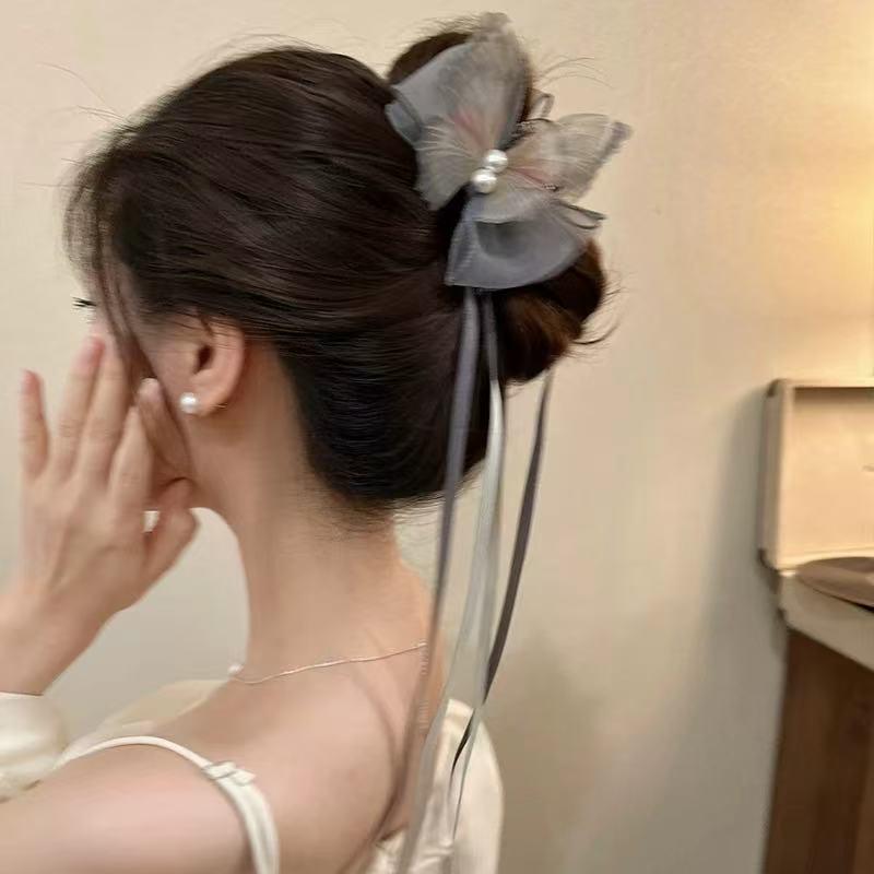 Korean High-End Acrylic Flower Hair Clip for Women - Large Shark Clip for Voluminous Styles