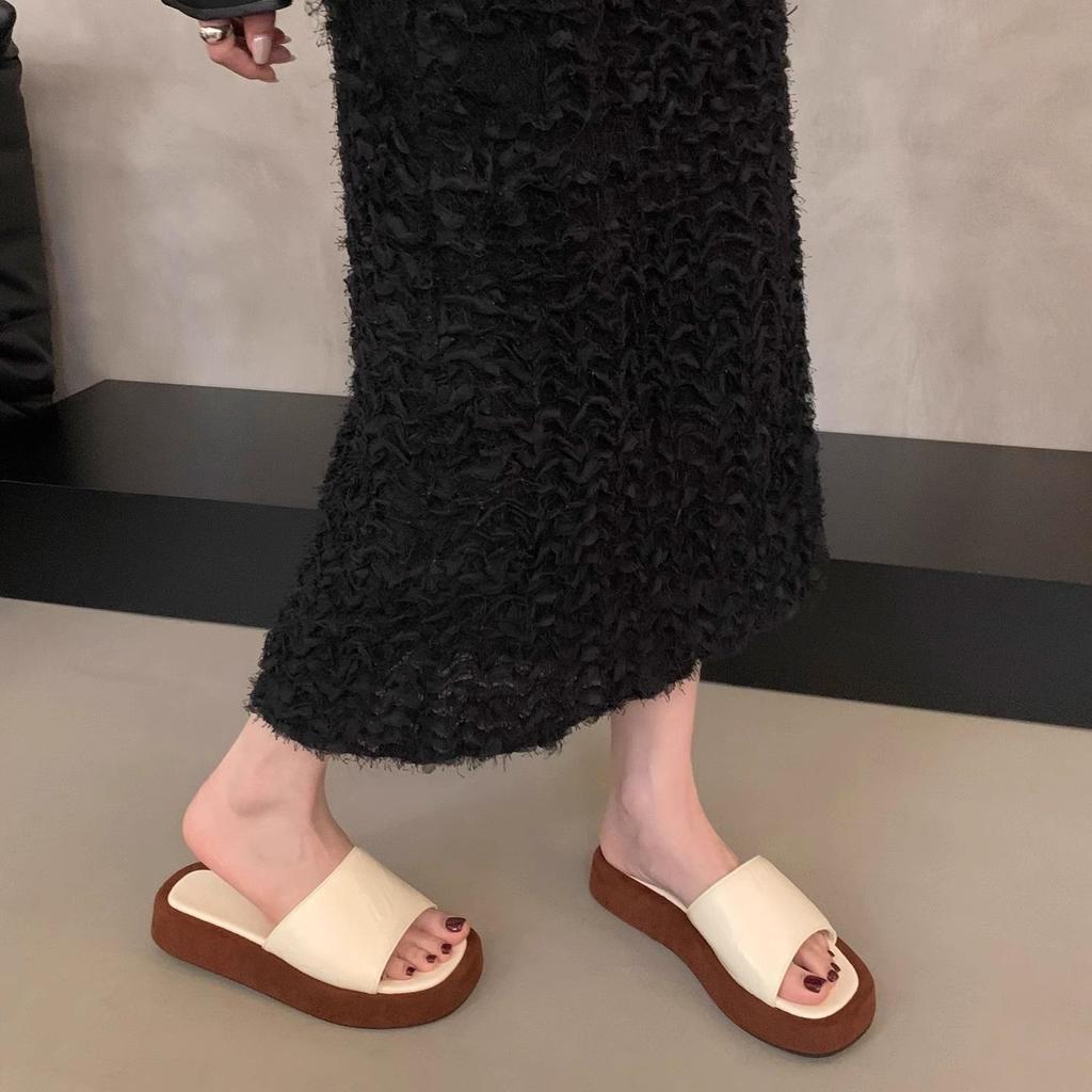 Super Soft Black Thick-bottomed Cool Slippers for Women's Summer Wear 2025 New Models with Skirts, Versatile and Not Tired of Feet