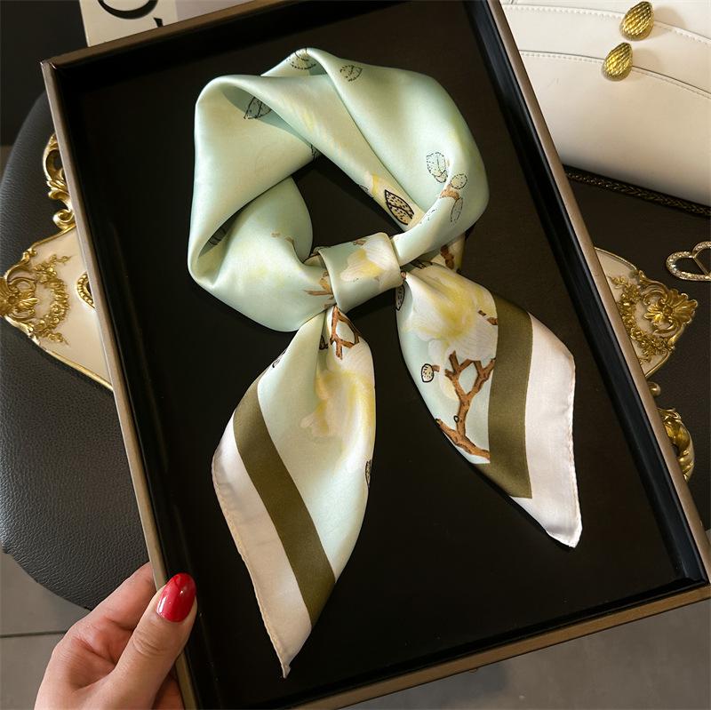 70Cm Simulated Silk Scarf Headscarf Women'S Spring And Summer Printing Small Square Scarf Neck Protection Scarf Professional Scarf Scarf Scarf