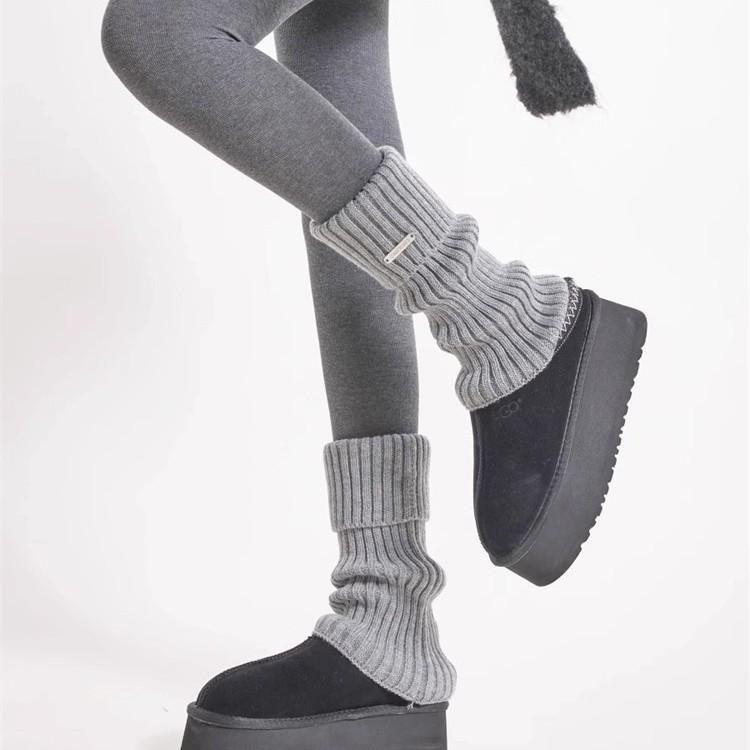 Vielseitige Strick-Beinwärmer mit Metall-Logo - Dicke, Warme, Schlankmachende Socken für Herbst und Winter