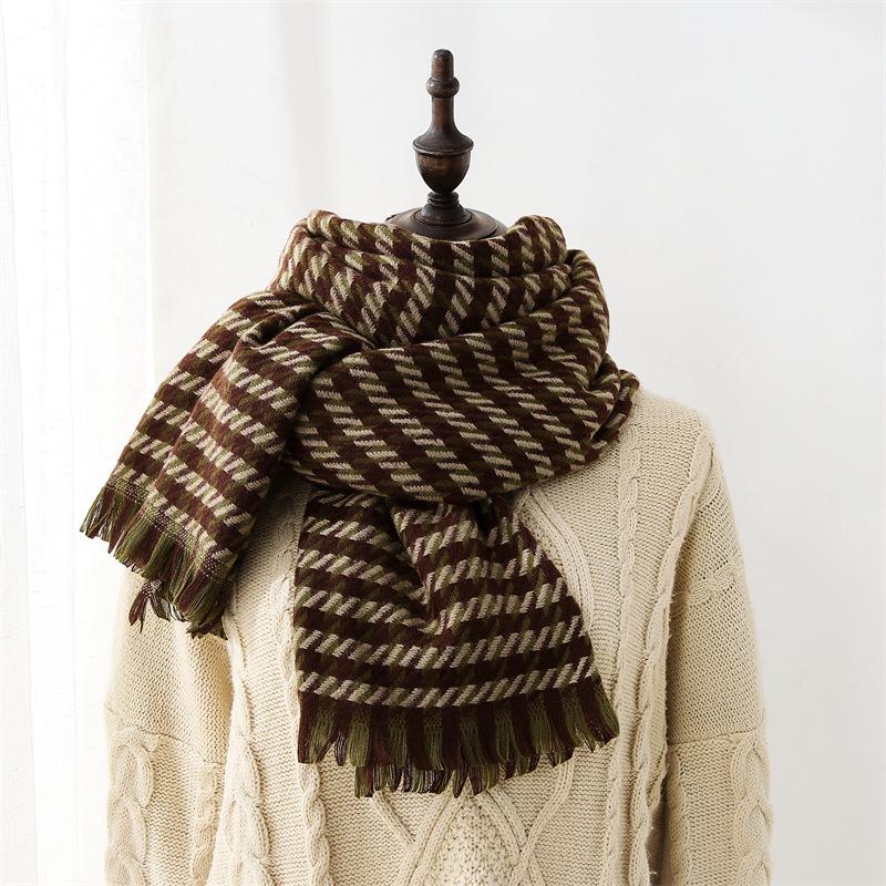 

Шарф женский 2025 новый средней длины и длинный утолщенный теплый клетчатый шарф из искусственного кашемира милая шаль шарф 70*185cm
