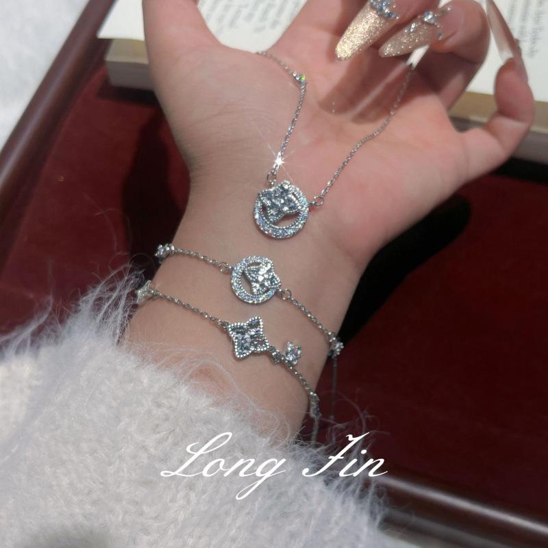 Set Stern Mond Muse Crushed Ice Eis Halskette Armband Funkelndes Sternenlicht Cnc Vierfach Stern Mond Schmuck