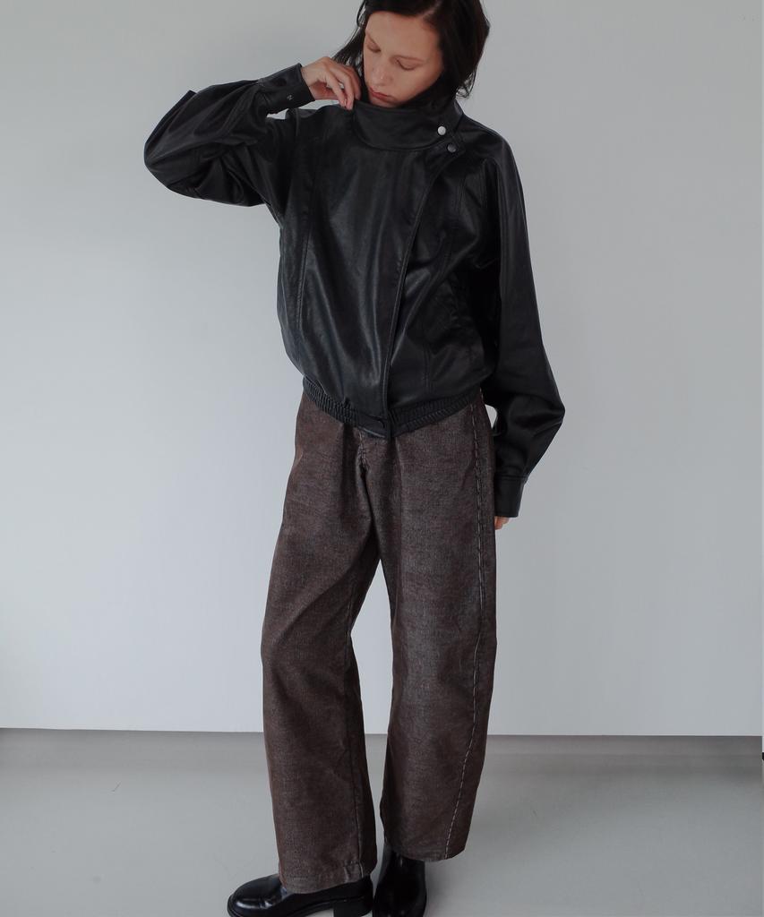 Gilyeong Denim Corduroy Barrel Pants_Brown