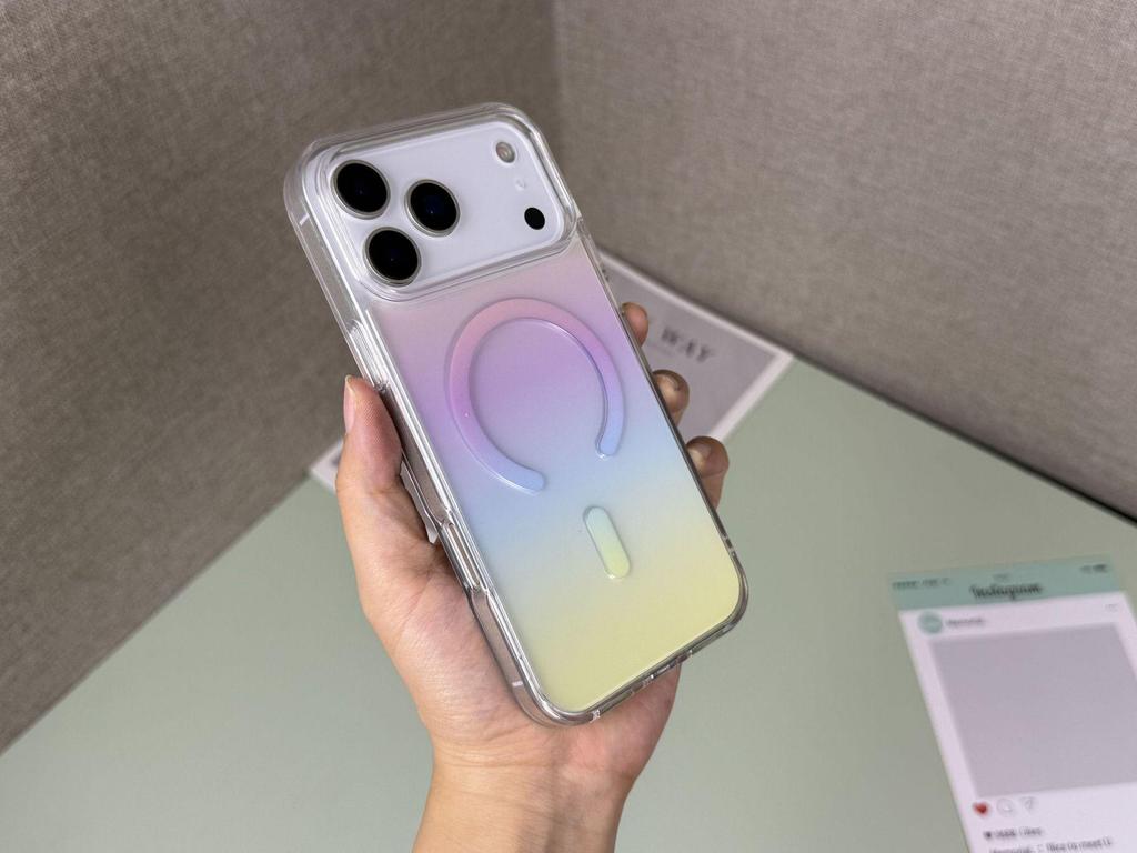 Dopamine Gradient Iridescent Case for iPhone 17 Pro Max/16 Fashion Protective Cover