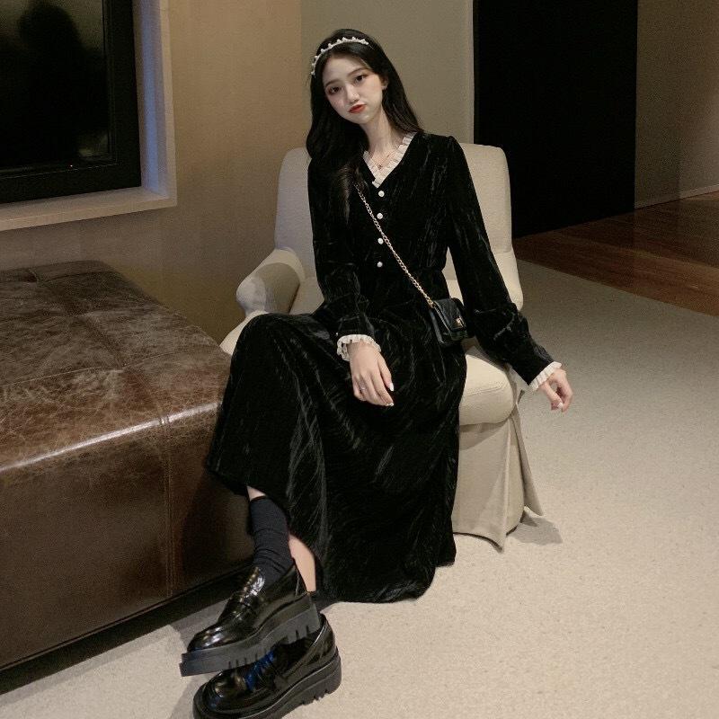 French Light Luxury Retro Black Dress Herben-Style Velvet V-Neck Small Niche Slimming Temperament Long Dress