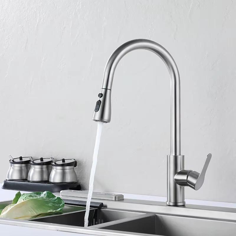 Vintage pull-out rotary kitchen faucet, 360° rotating stainless steel faucet, brushed/silver/black finish, suitable for sinks.