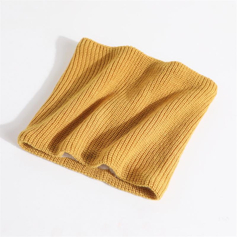 2025 Autumn-Winter Velvet Knit Neck Warmer: Windproof, Warm, Versatile Scarf in Solid Color