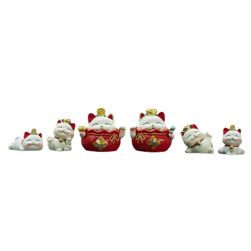 OLOMM Lucky Cat Car Dashboard Ornament Set