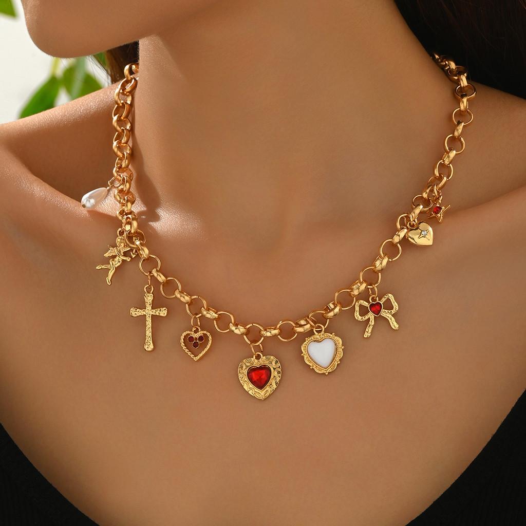 Herzförmige Anhängerkette mit Schmetterlingsschleifen-Design Für Damen Modeschmuck