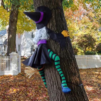Krachende Hexendekoration, Hexe stürzt in Baum, Halloween-Außendekoration