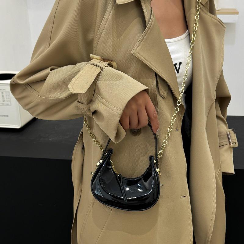 Foreign Trade Bag Women 2025 New Ins Internet Celebrity Mini Moon Bag Fashion Patent Leather Chain Messenger Bag Tide