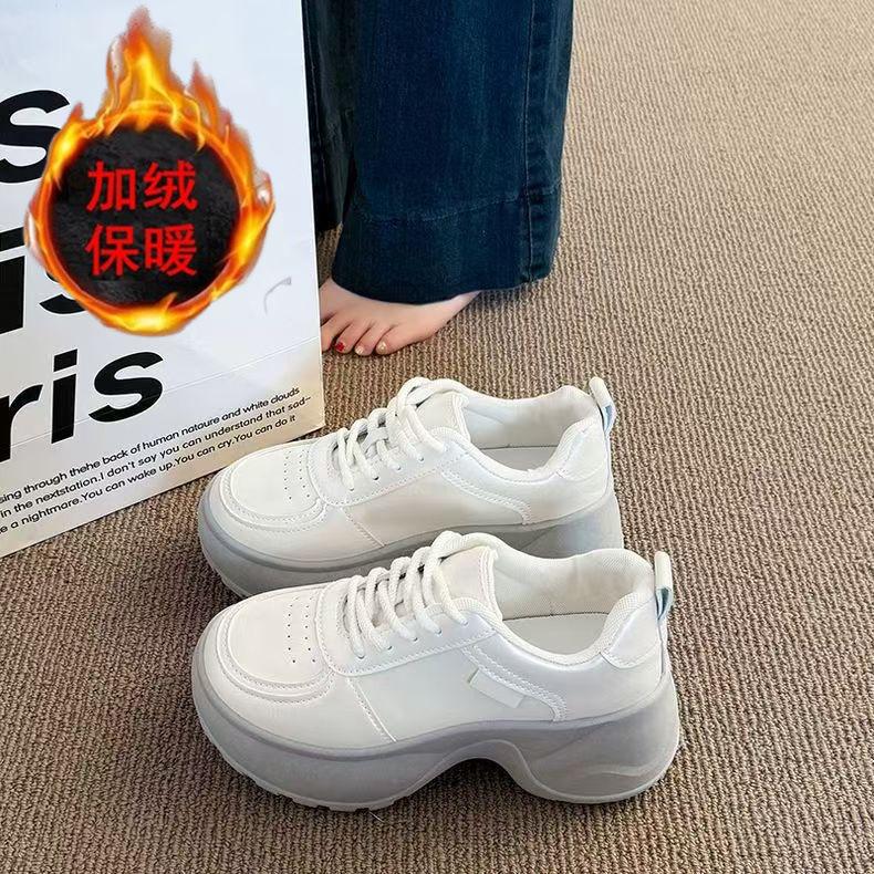 Small man increases height, platform dad shoes, women's autumn and winter versatile little white shoes with skirts, fashionable and velvet casual spor