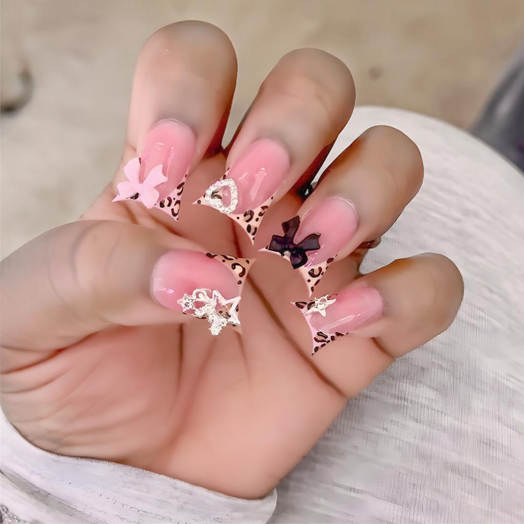 24 Stück Entenschnabel-förmige Falsche Nägel Gold Schmetterling Strass-Design Falsche Nagelspitzen Tragbare Vollabdeckung French Press-on Nägel
