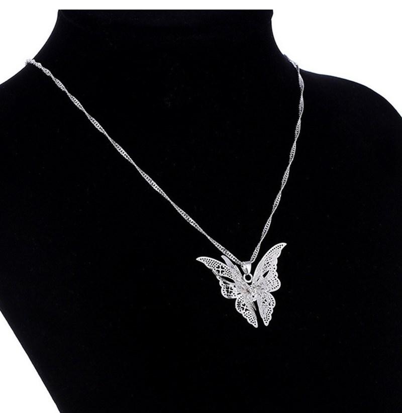 3D Hollow Pointed Butterfly Crystal Flower Necklace Alloy Fashion Exquisite Flying Wings Butterfly Necklace Ladies Jewelr