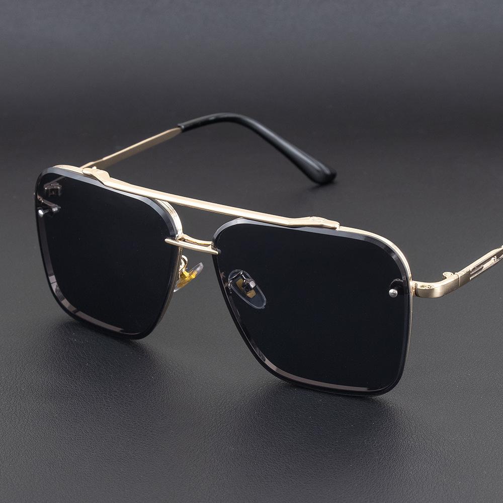 Fashion Square Sunglasses Men Vintage Big Frame Women Gradient Lens Sun Glasses Luxury Brand Metal Punk Eyewear