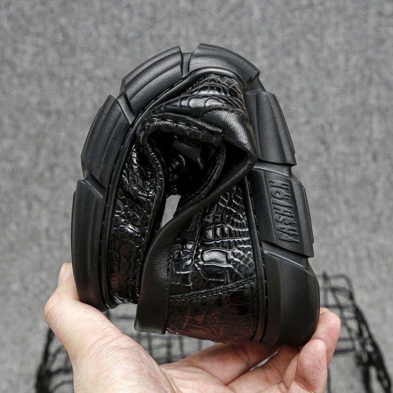 מוקסינים לגברים מעור בדוגמת תנין, סוליה רכה, נושמים, לאביב ולסתיו