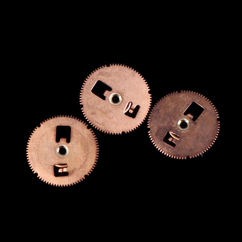 Příslušenství k hodinkovým strojkům 5040D Části strojku 5040D Kalendářní kolečko 5030D Kalendářní kolečko