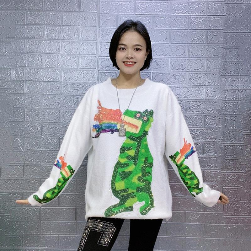 Plus Size Cartoon Rhinestone Knitwear - Cozy Korean Style Sweater for Women