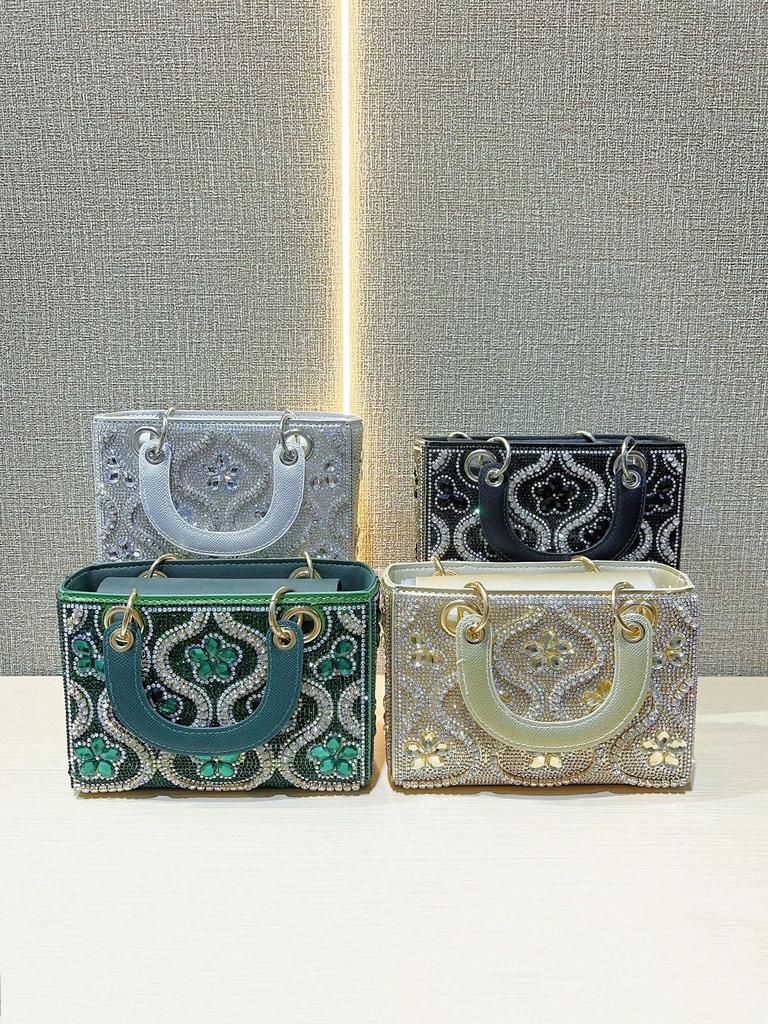 Handmade Light Luxury Women Evening Bag Handbag Shoulder Crossbody Dinner Bag shiney Diamond Decoration Fashion Women Party Bag
